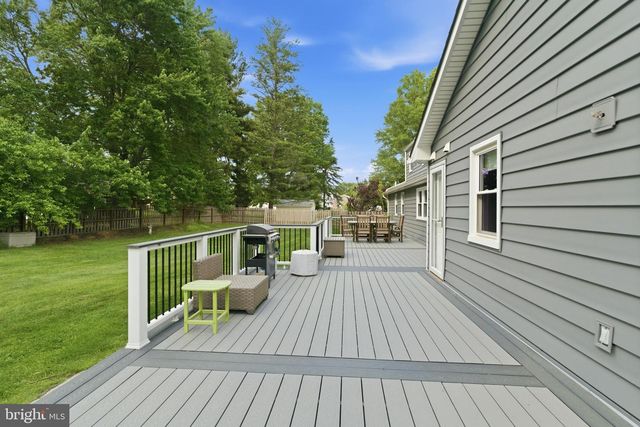 642 KNOLL DR, Lansdale, PA 19446