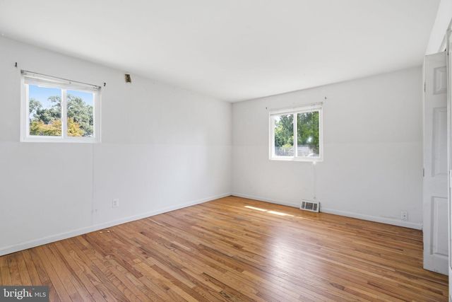 7935 PIPERS PATH, Glen Burnie, MD 21061