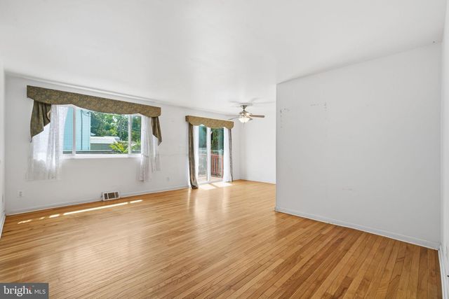 7935 PIPERS PATH, Glen Burnie, MD 21061