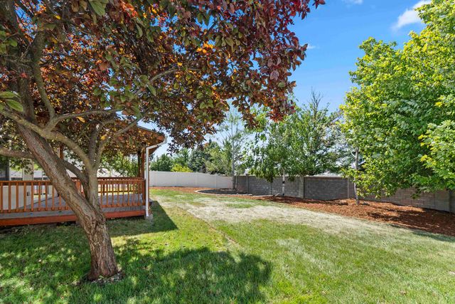 6620 S Lucas St, Cheney, WA 99004