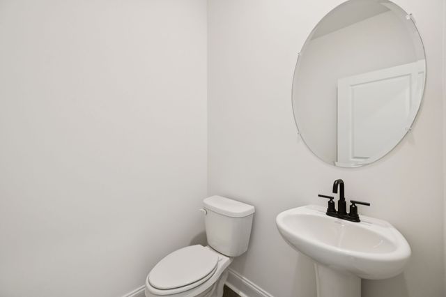 116 Dahlia Dr, La Vergne, TN 37086