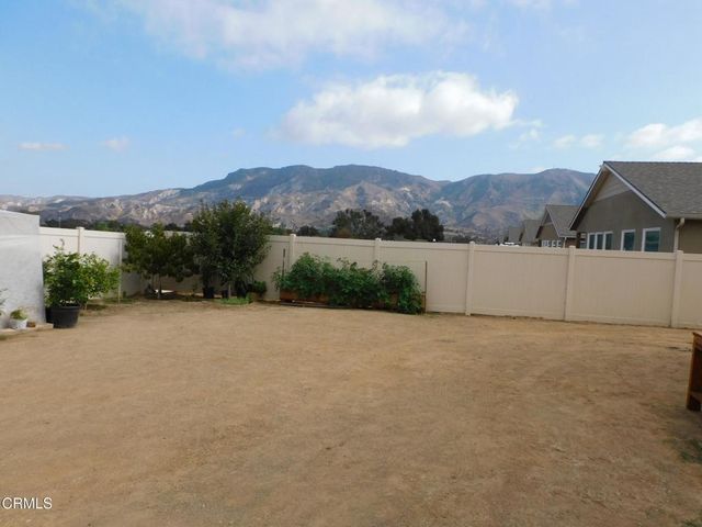 341 339 Grant Line Street, Santa Paula, CA 93060