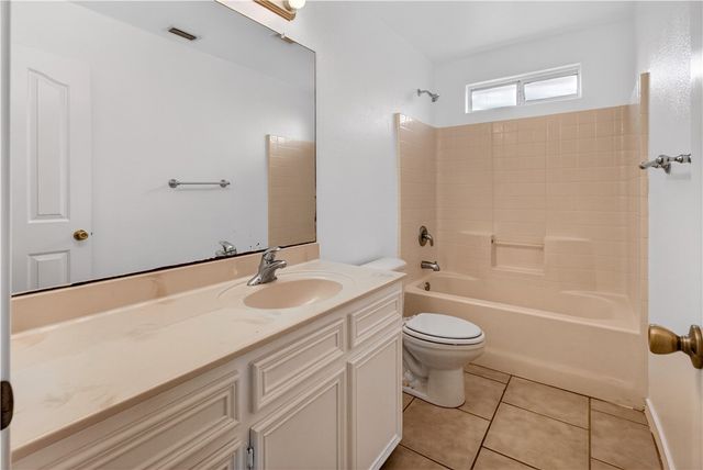 3125 Bourgogre Dr, Corpus Christi, TX 78414