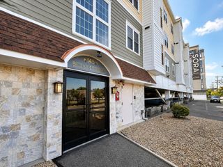 145 Bennington St 112, Revere, MA 02151