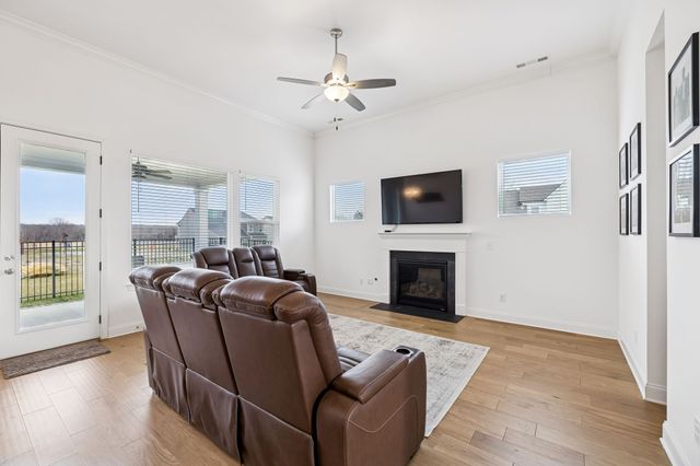 6407 Desmond Ave, Murfreesboro, TN 37128