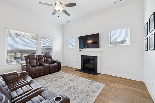6407 Desmond Ave, Murfreesboro, TN 37128