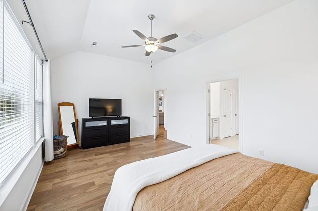 6407 Desmond Ave, Murfreesboro, TN 37128