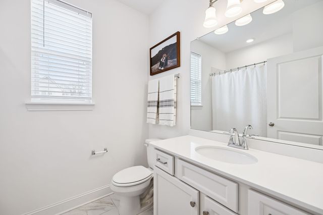 6407 Desmond Ave, Murfreesboro, TN 37128