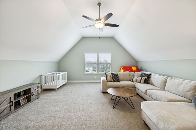 6407 Desmond Ave, Murfreesboro, TN 37128