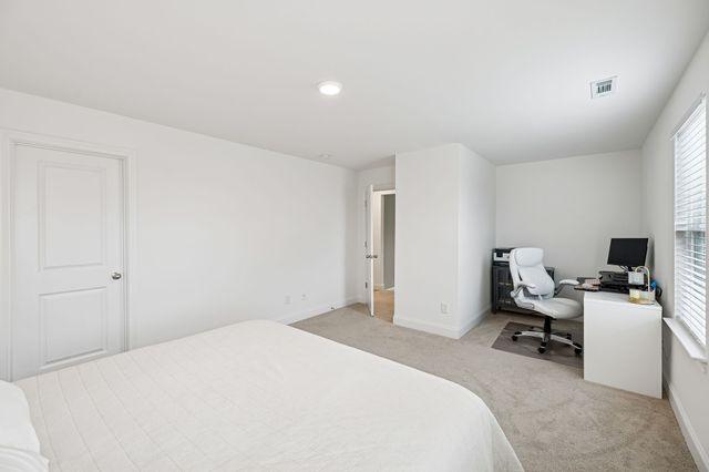 6407 Desmond Ave, Murfreesboro, TN 37128