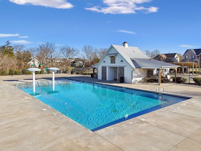 6407 Desmond Ave, Murfreesboro, TN 37128