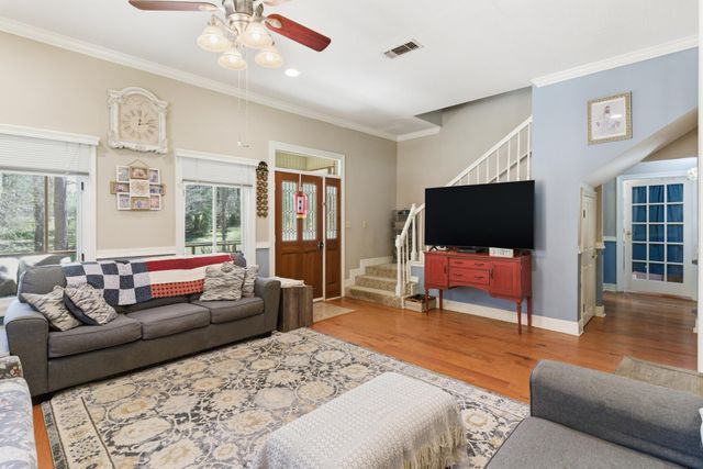 1137 Frances St., Hattiesburg, MS 39402