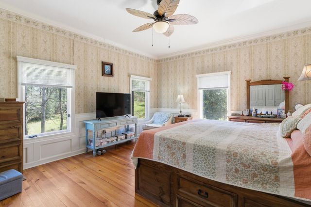 1137 Frances St., Hattiesburg, MS 39402