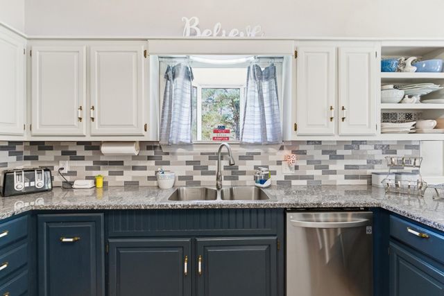 1137 Frances St., Hattiesburg, MS 39402