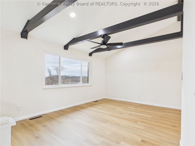 903 Valley View Drive, South Charleston, WV 25309