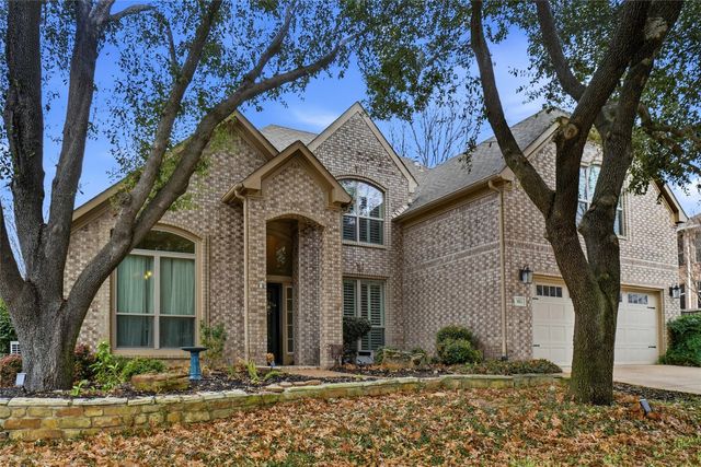 1013 Glen Chester Drive, Flower Mound, TX 75022