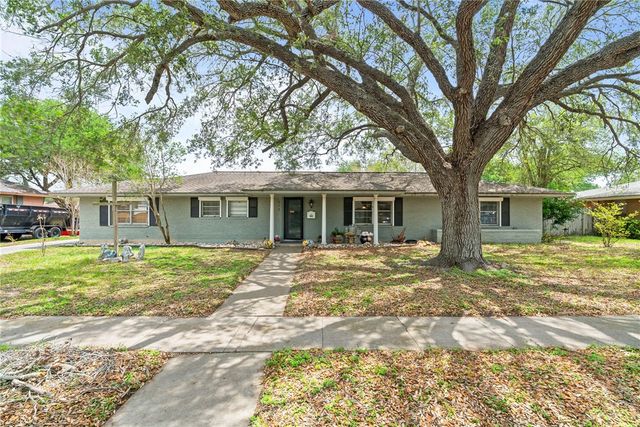 517 Catalina Pl, Corpus Christi, TX 78411