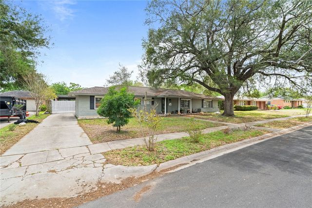 517 Catalina Pl, Corpus Christi, TX 78411