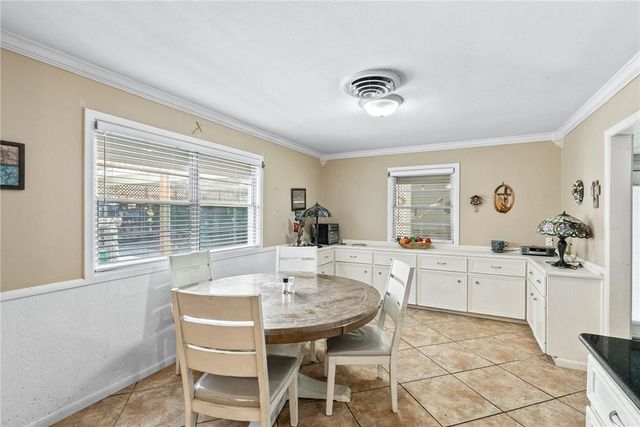 517 Catalina Pl, Corpus Christi, TX 78411