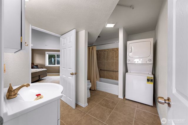 5830 Church Road, Ferndale, WA 98248