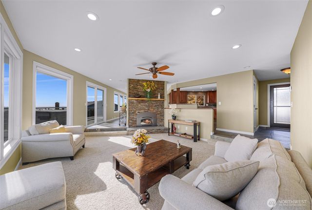 5830 Church Road, Ferndale, WA 98248