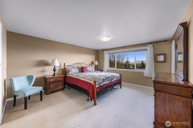 5830 Church Road, Ferndale, WA 98248