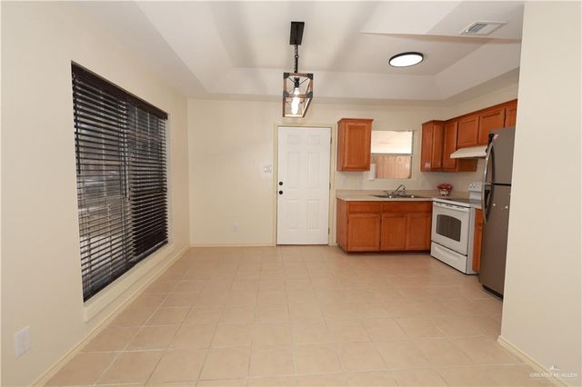 920 Chicago Street, Edinburg, TX 78541