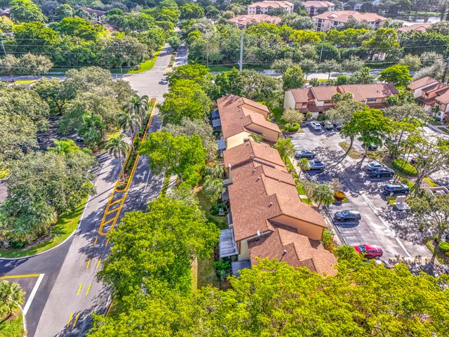 4698 NW 30TH Street, Coconut Creek, FL 33063