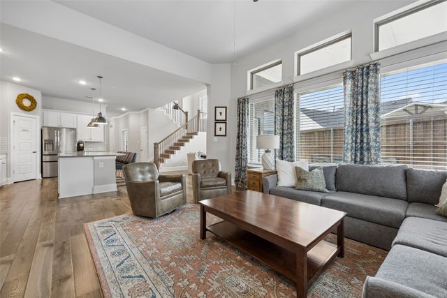 2012 Crescent Street, Fort Worth, TX 76008