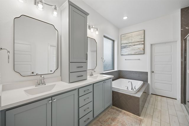 2012 Crescent Street, Fort Worth, TX 76008