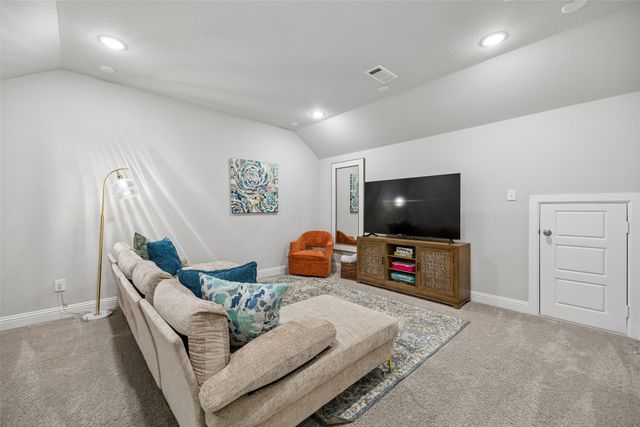 2012 Crescent Street, Fort Worth, TX 76008