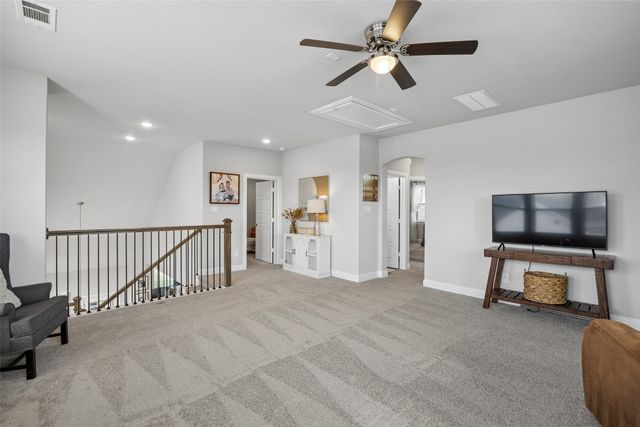 2012 Crescent Street, Fort Worth, TX 76008