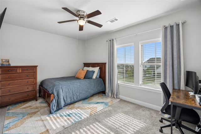 2012 Crescent Street, Fort Worth, TX 76008