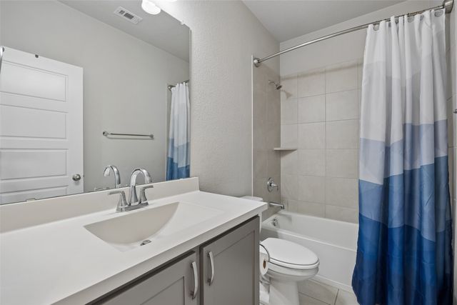 2012 Crescent Street, Fort Worth, TX 76008