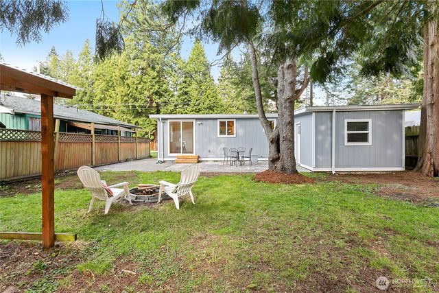 8288 Beach Way, Blaine, WA 98230