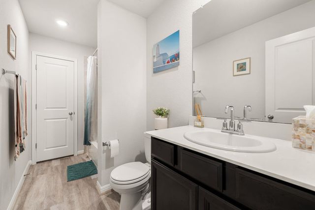 105 Sophora DR, Hutto, TX 78634