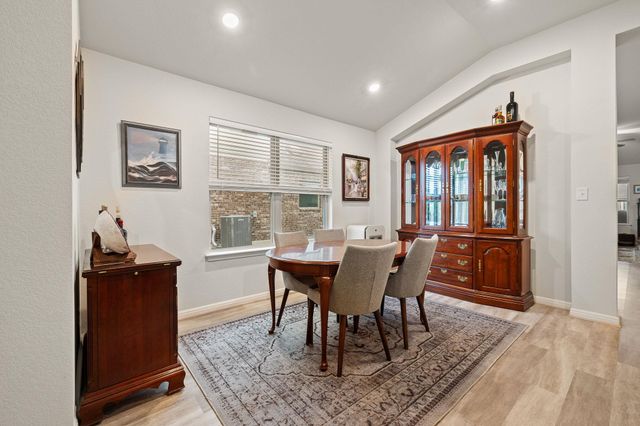 105 Sophora DR, Hutto, TX 78634
