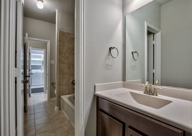 304 Callaghan Drive, Fate, TX 75189