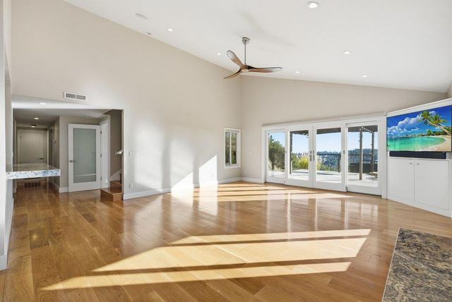 132 Pax Place Court, Aptos, CA 95003