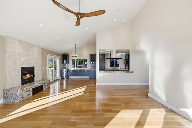 132 Pax Place Court, Aptos, CA 95003