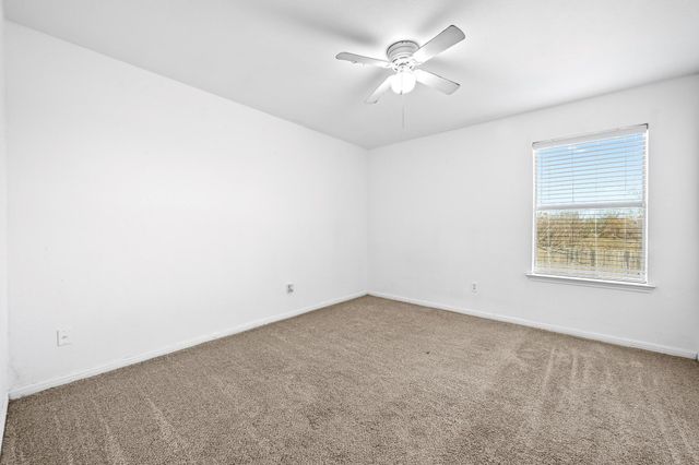 198 Valruth DR, Kyle, TX 78640