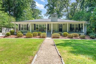 304 W Colonial Drive, Salisbury, NC 28144