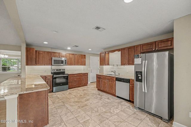 516 KEVIN Drive, Orange Park, FL 32073