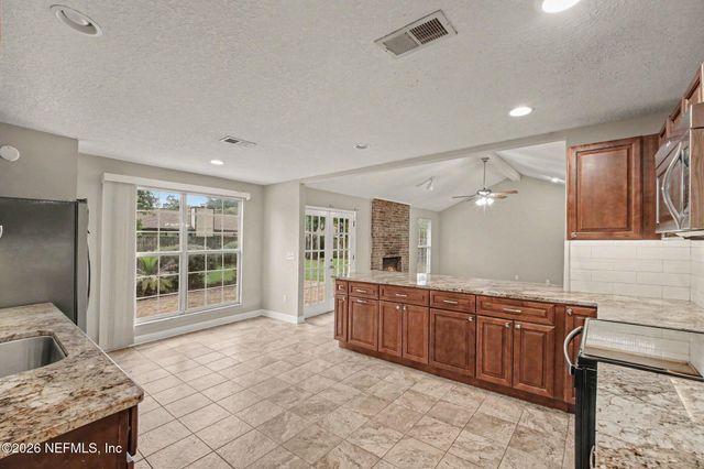 516 KEVIN Drive, Orange Park, FL 32073