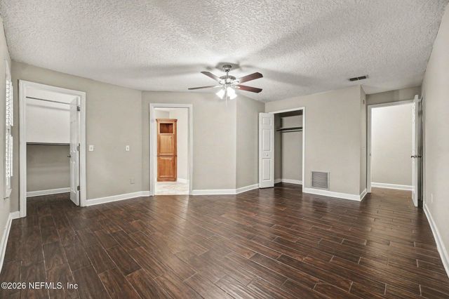 516 KEVIN Drive, Orange Park, FL 32073