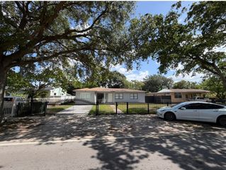 1135 NW 127th Street, North Miami, FL 33168