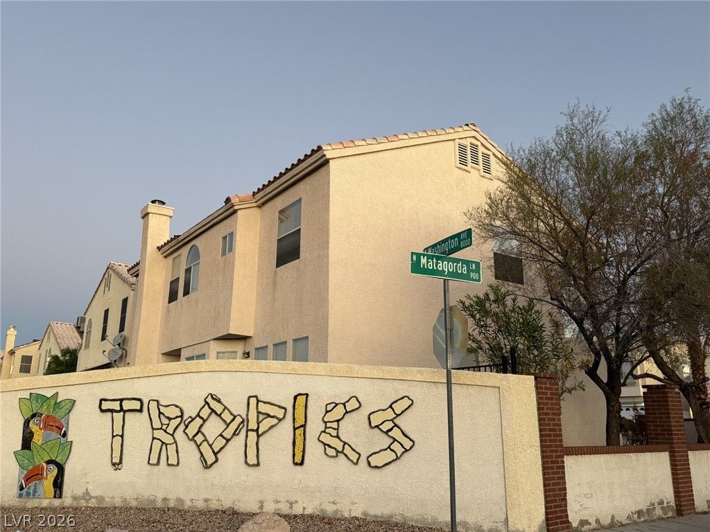 8108 Rio De Janeiro Drive, Las Vegas, NV 89128 — photo 2