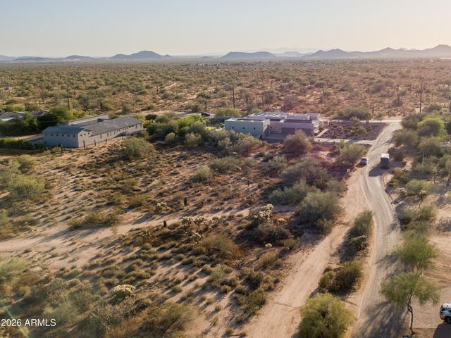 5601 E Red Bird Road N, Scottsdale, AZ 85266