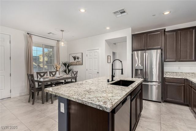 965 Nevada State Drive 36103, Henderson, NV 89002