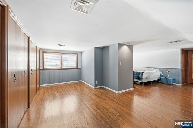 17 Pascack Road, Park Ridge, NJ 07656